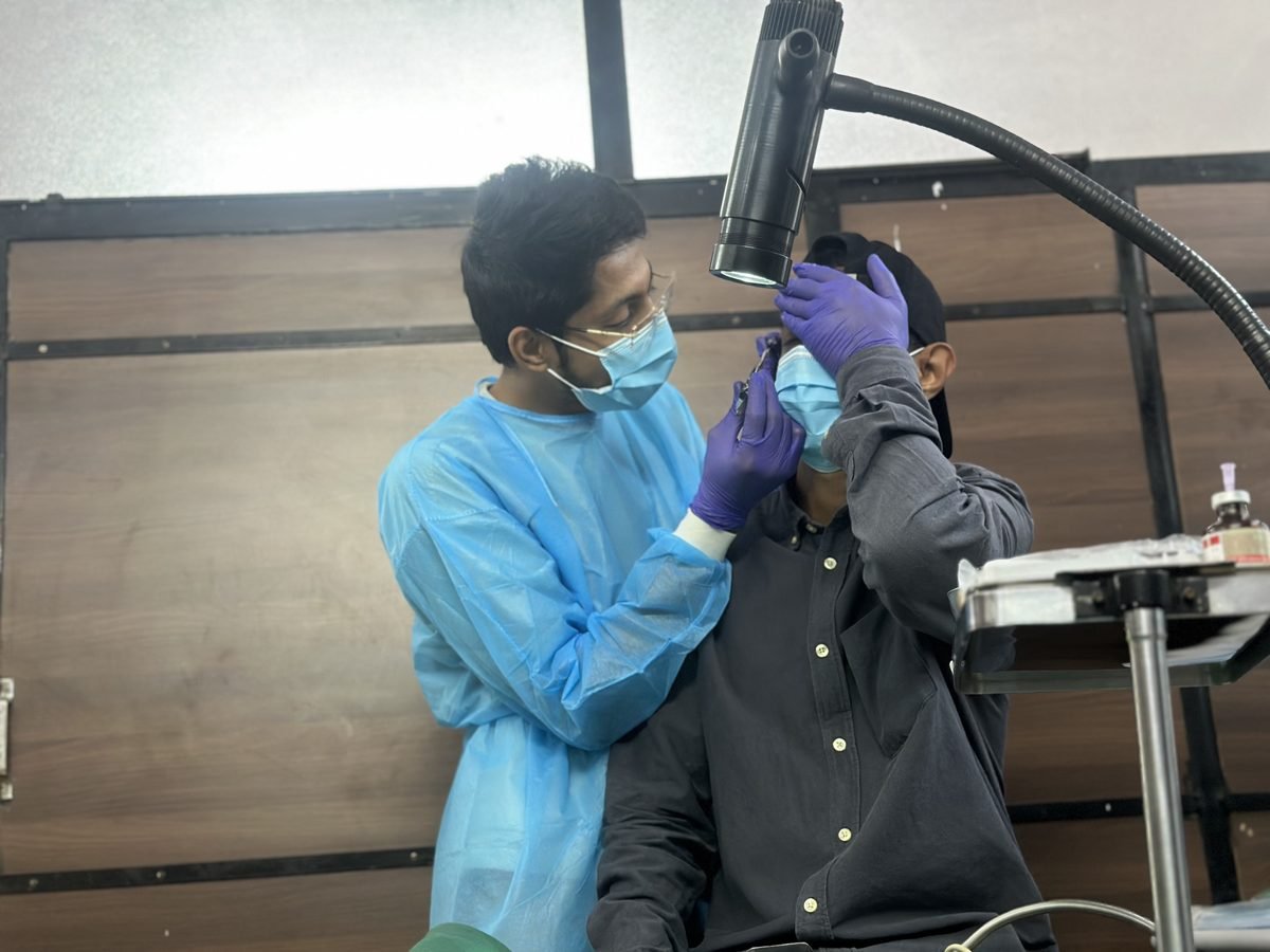 Examination in progress at the prosthetics clinic